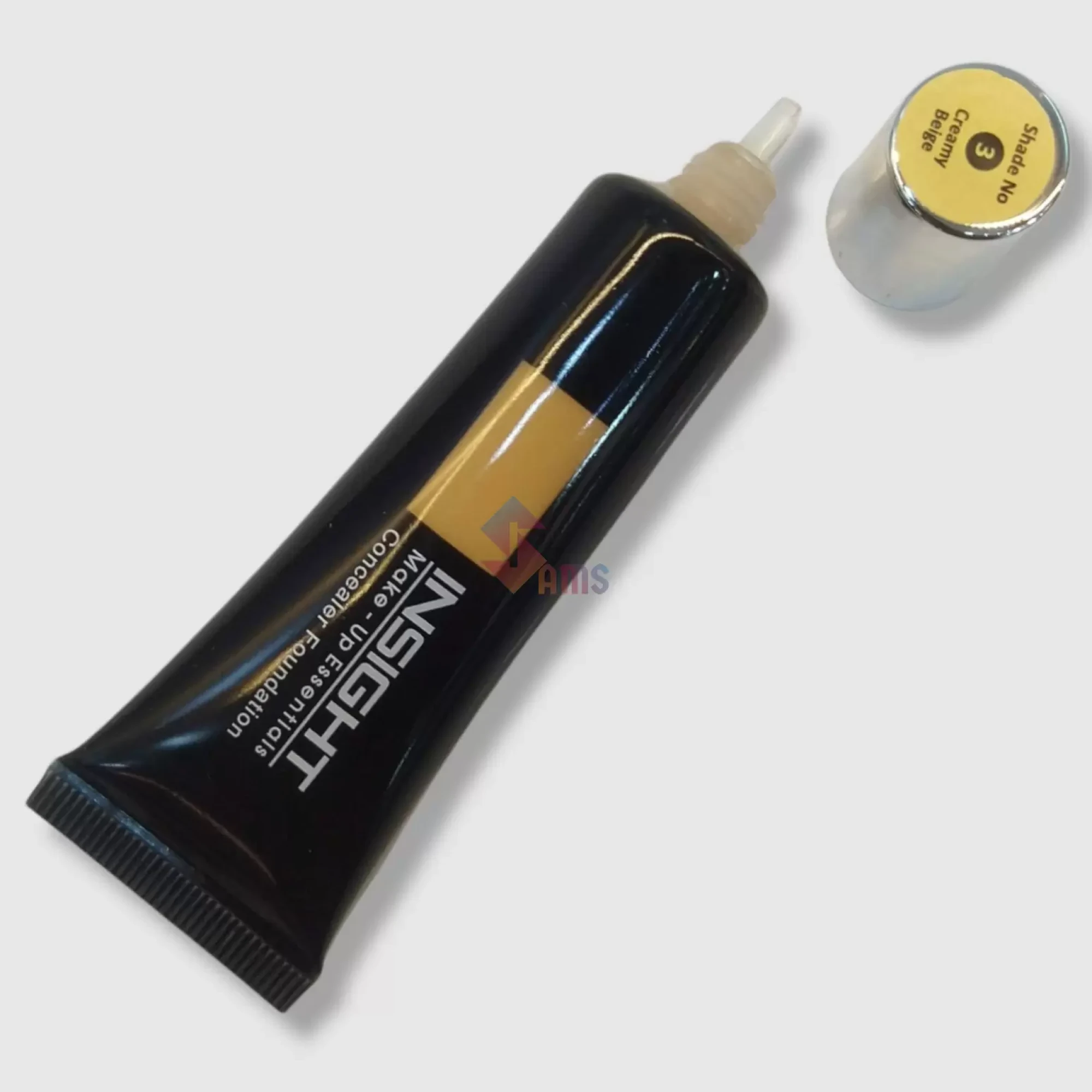 Insight Creamy Beige No.03 3.webp